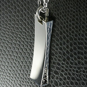 ブラックダイヤと925銀が光る！洗練メンズネックレス徹底レビュー