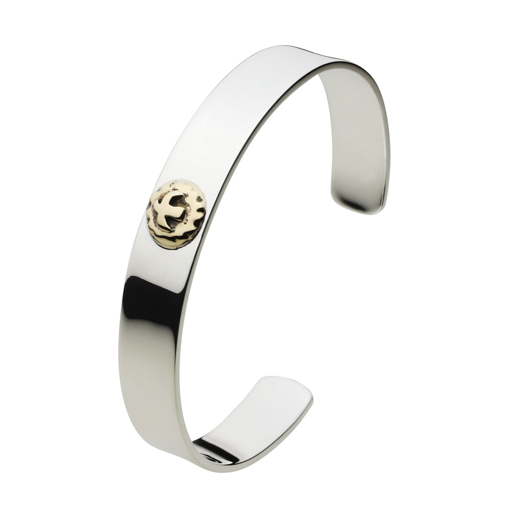 【FIGMART】シルバー925イーグルバングルの上品な魅力レビュー