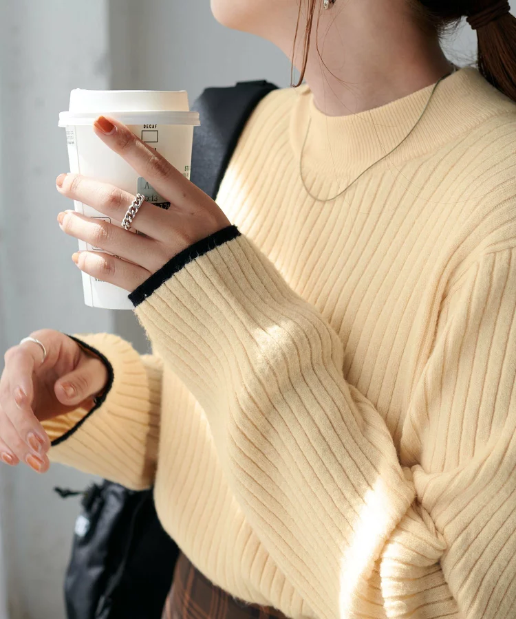 Discoat 【リピーター続出/26色展開】モチモチリブパイピングハイネック《WEB限定》 ディスコート トップス